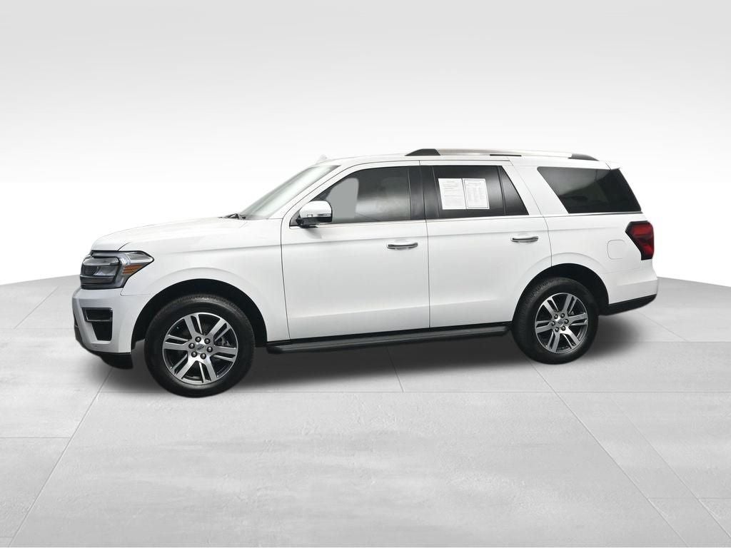 2024 Ford Expedition — side profile view