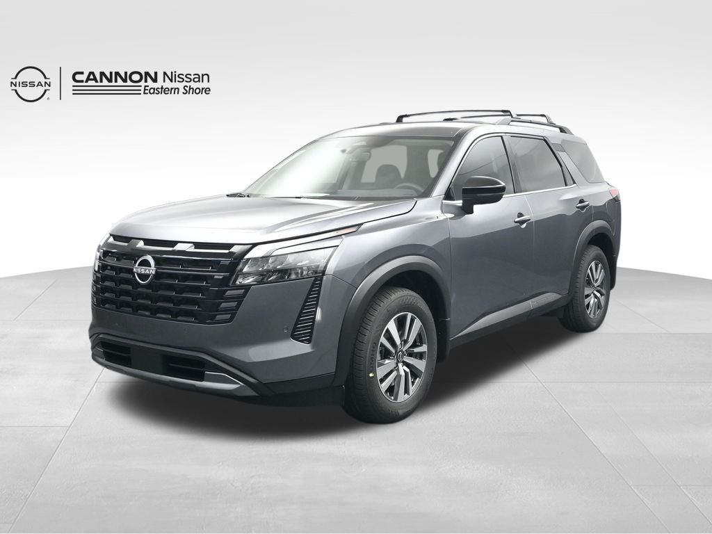 2026 Nissan Pathfinder SL in Gun Metallic — front three-quarter view